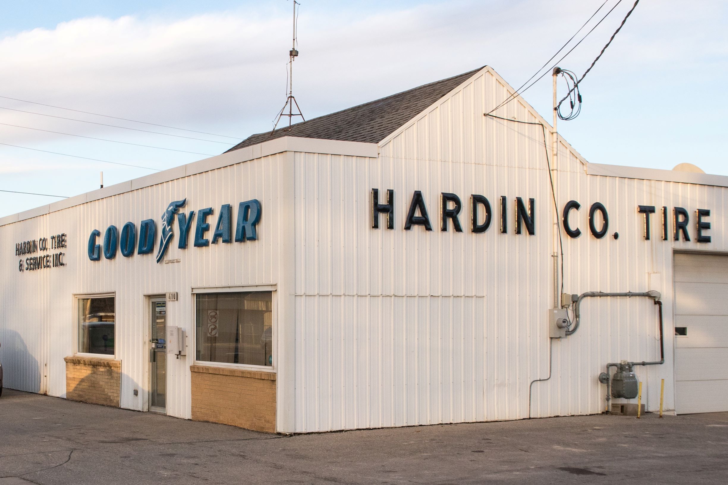 Hardin County Tire Helps Drive Rural Iowa Iowa Select Farms